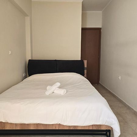 Maria Beach Apartement In Korinth! 외부 사진