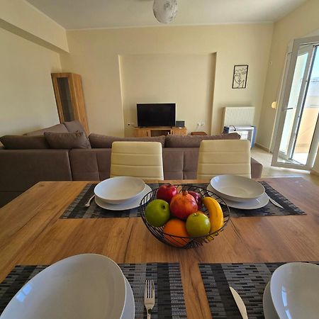 Maria Beach Apartement In Korinth! 외부 사진