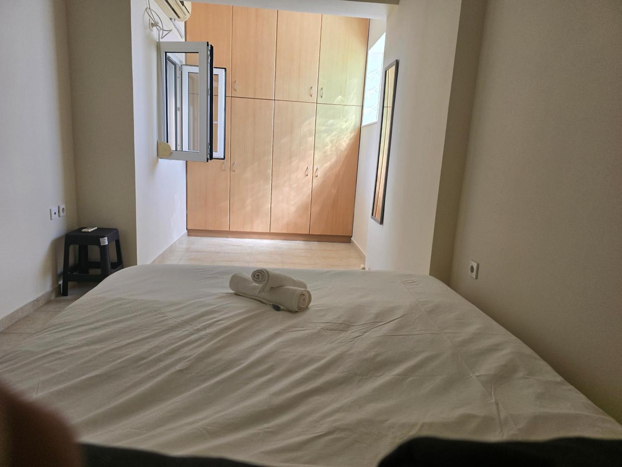 Maria Beach Apartement In Korinth! 외부 사진